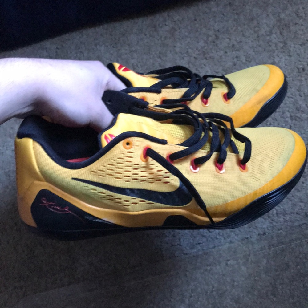 Kobe 9 “Bruce Lee”